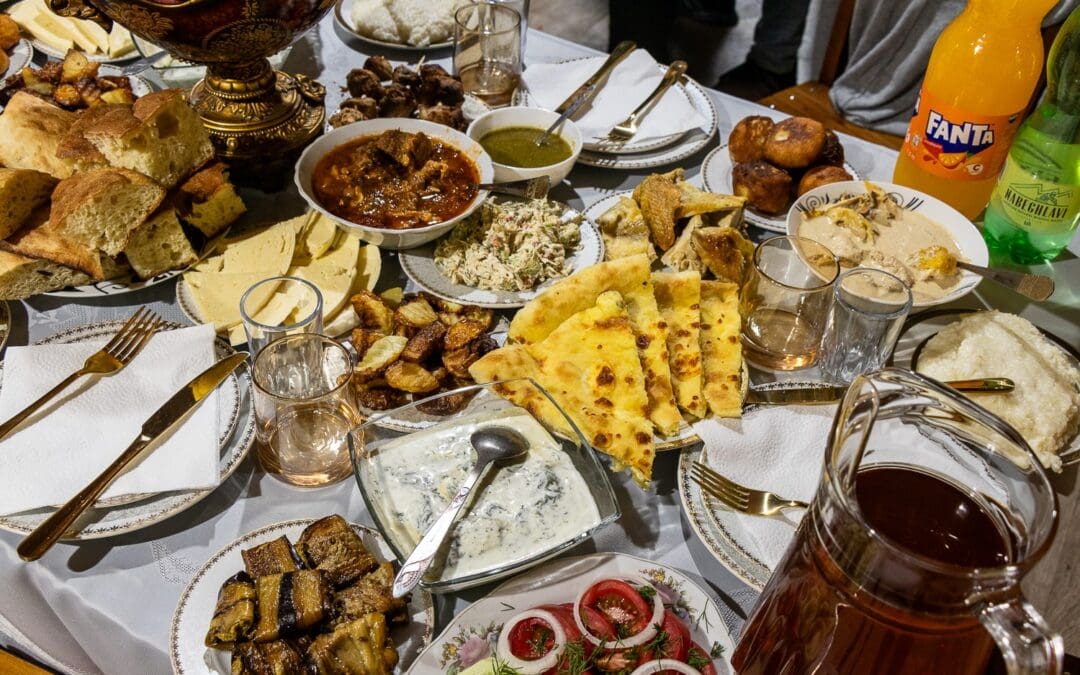 Traditioneel diner bij mensen thuis